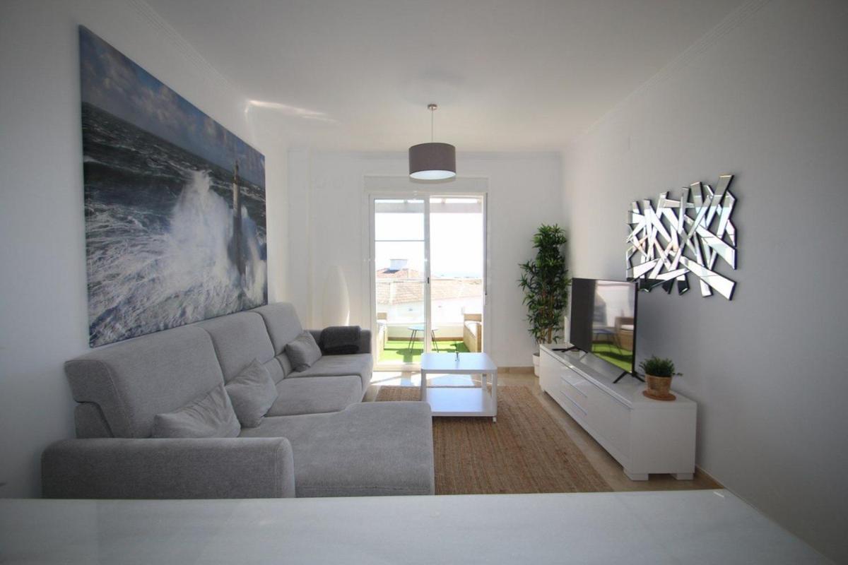 Small Oasis Nelson Mandela Apartment With Sea View, Two Bedrooms, Parking, Terrace And Pool Manilva Εξωτερικό φωτογραφία